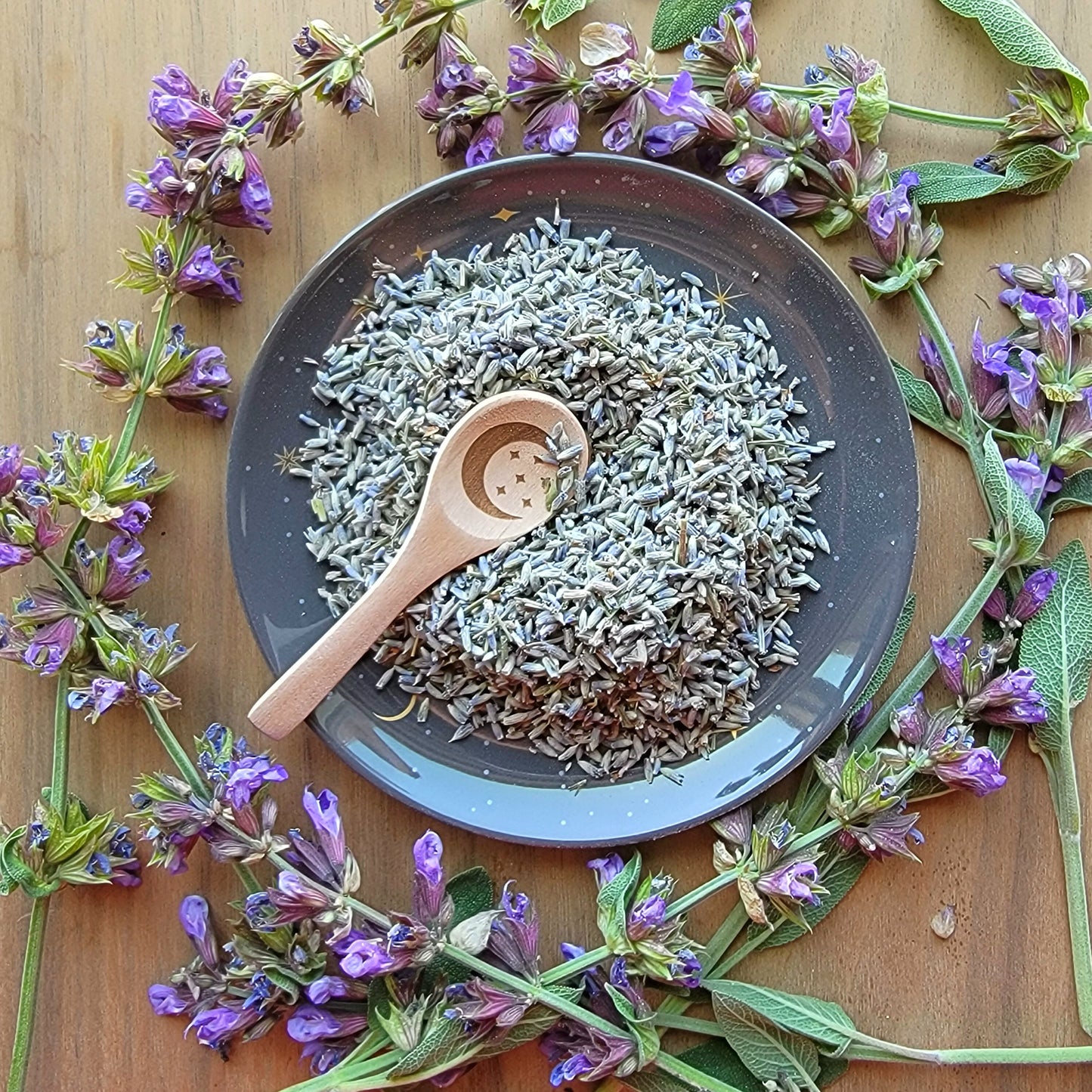Dried Lavender Bud | Lavandula x intermedia | Herb leaf | Witchcraft herbs | herbal tea | Magic supplies | Witches Apothecary