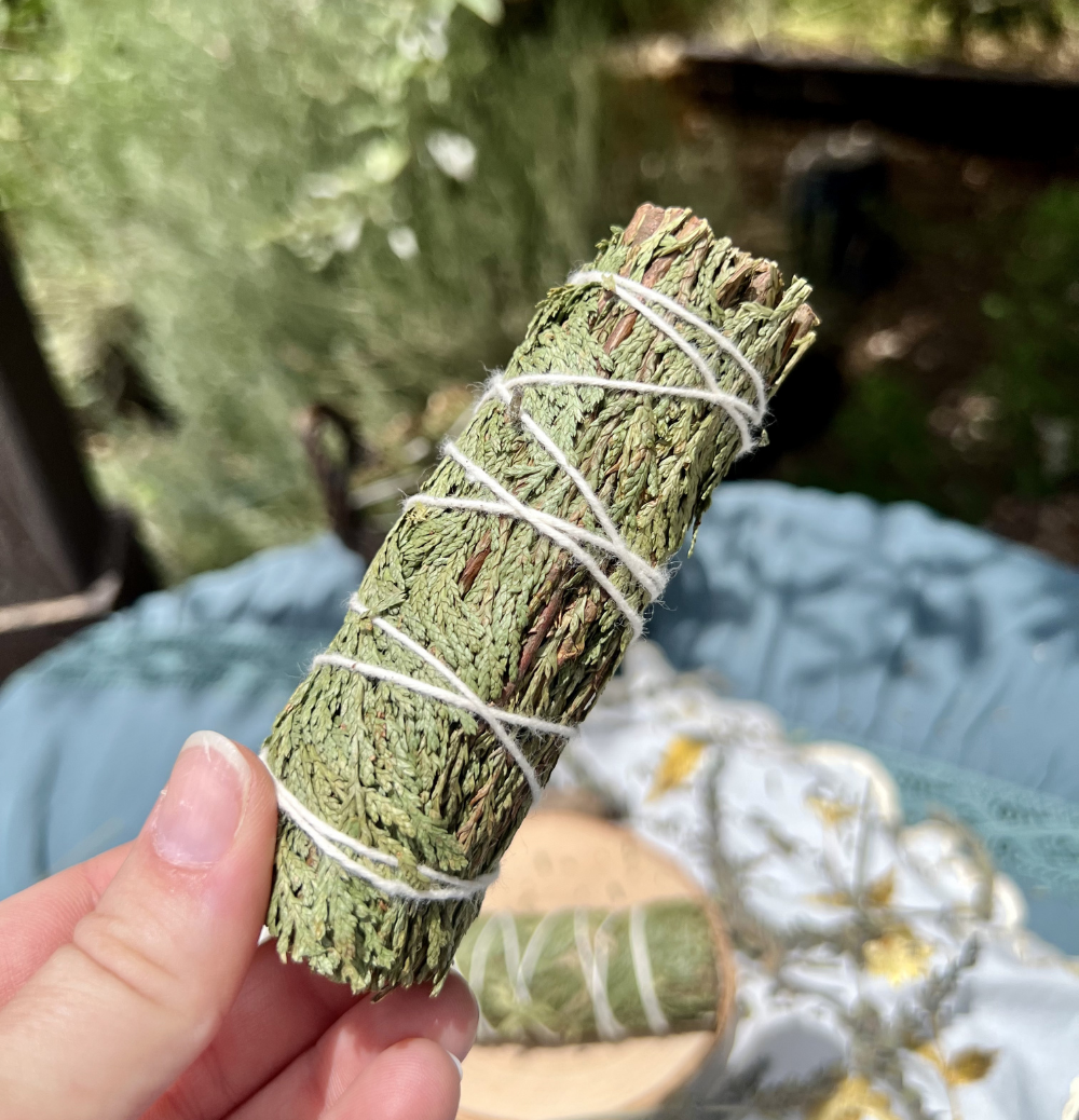 Cedar Smudge Bundle | Protection, Purification & Grounding
