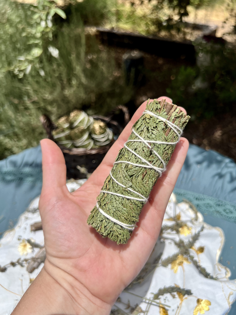 Cedar Smudge Bundle | Protection, Purification & Grounding