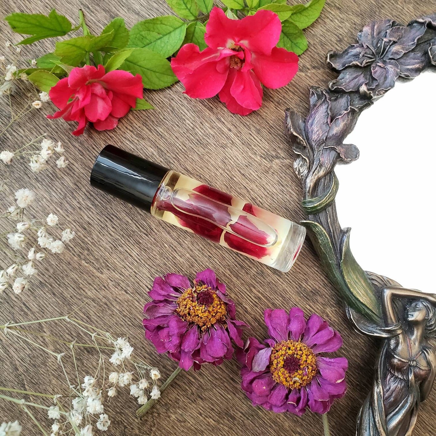 Rose Oil Perfume | sunflower oil | rose petals | Rose Maroc Essential oil