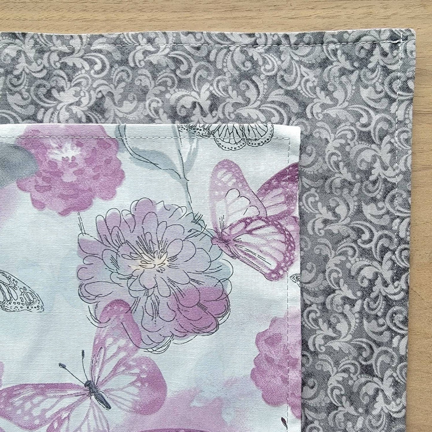 Butterflies and Flowers Altar cloth for divination | Purple Gray | Double sided | Daily tarot spread | small altar space |