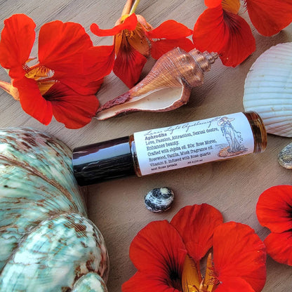 Aphrodite rollon oil | Attract love | Attention | Ritual oil | Spring scent | Fertility | Rosewood | manifest | Creativity | increase energy