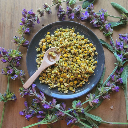 Dried Chamomile Flowers | Flower tea | Witchcraft herbs | herbal tea | Magic supplies | Witches Apothecary