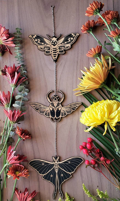 Insect Garland wood wall hanging decor | Hawkmoth | Luna Moth | Winged Beetle | Death head moth |Wood Wall art | Witchy decor |