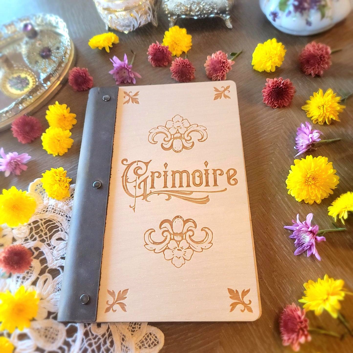 Vintage Style Grimoire  | Victorian | book of shadows | spells | dream journal notebook | sketchbook | junk journal scrapbook | witchcraft